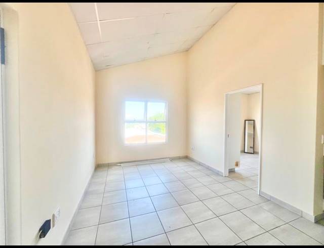 1 BEDROOM APARTMENT FOR SALE IN CHASE VALLEY